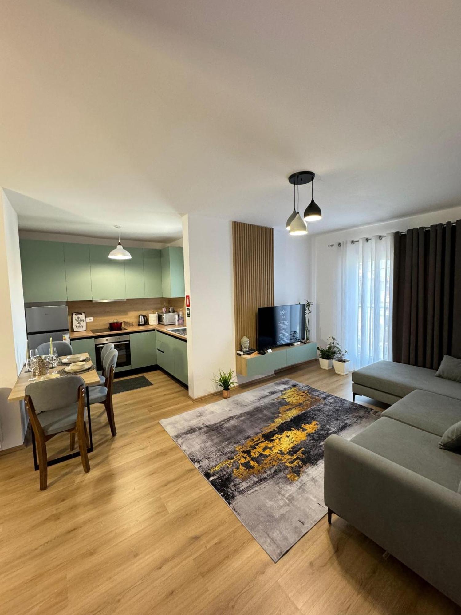 Apartment In City Center Shkoder Exterior photo