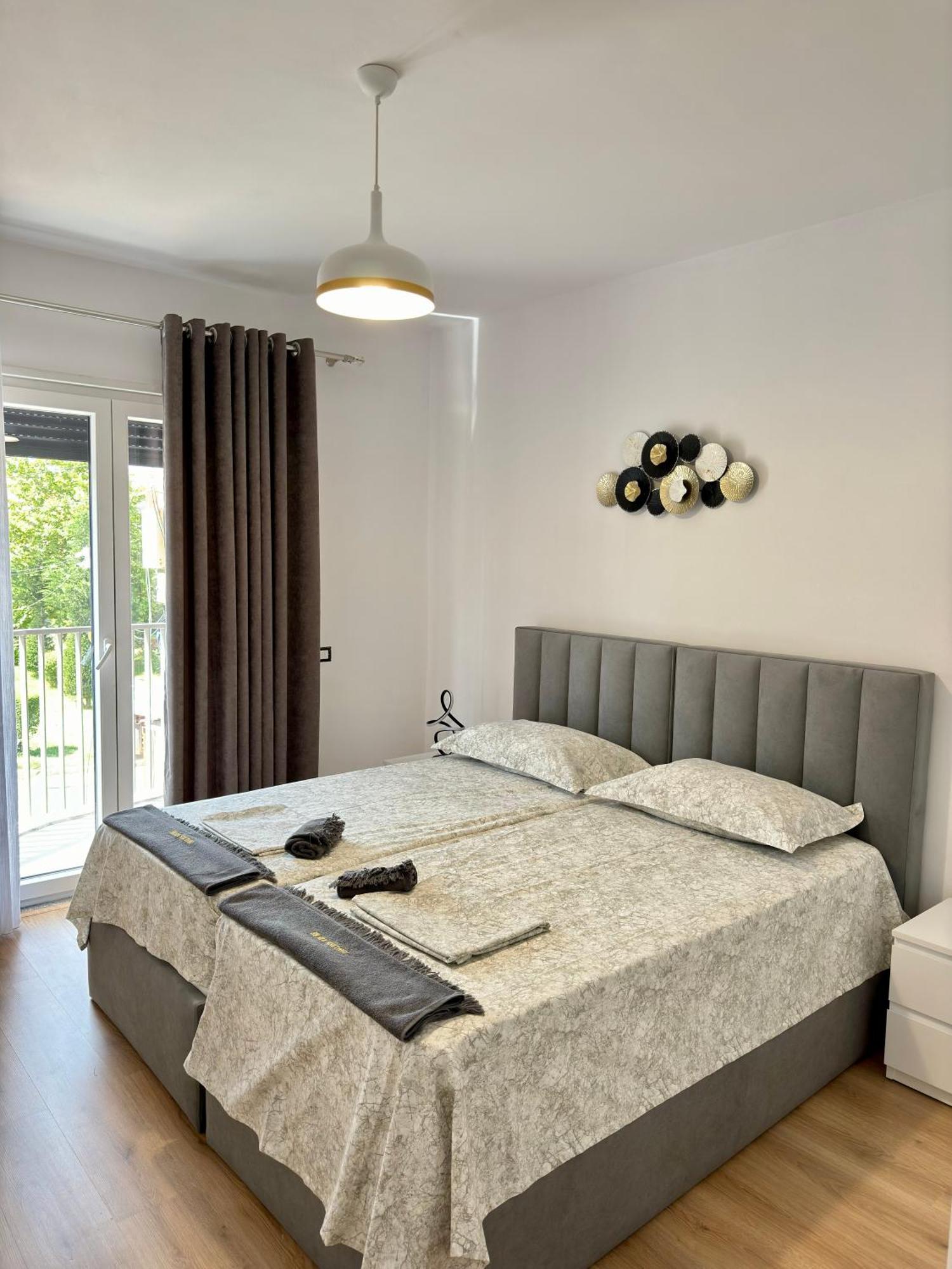 Apartment In City Center Shkoder Exterior photo