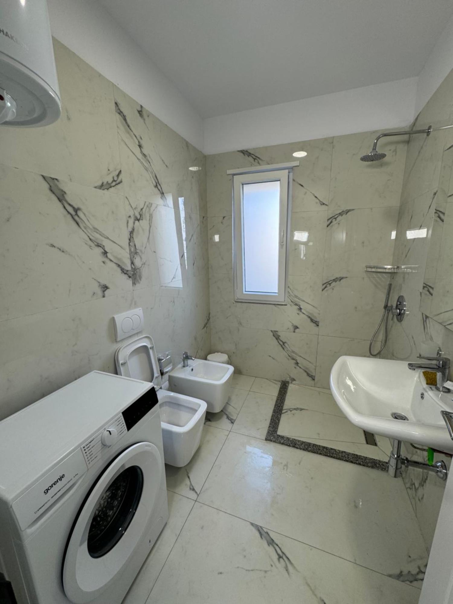 Apartment In City Center Shkoder Exterior photo
