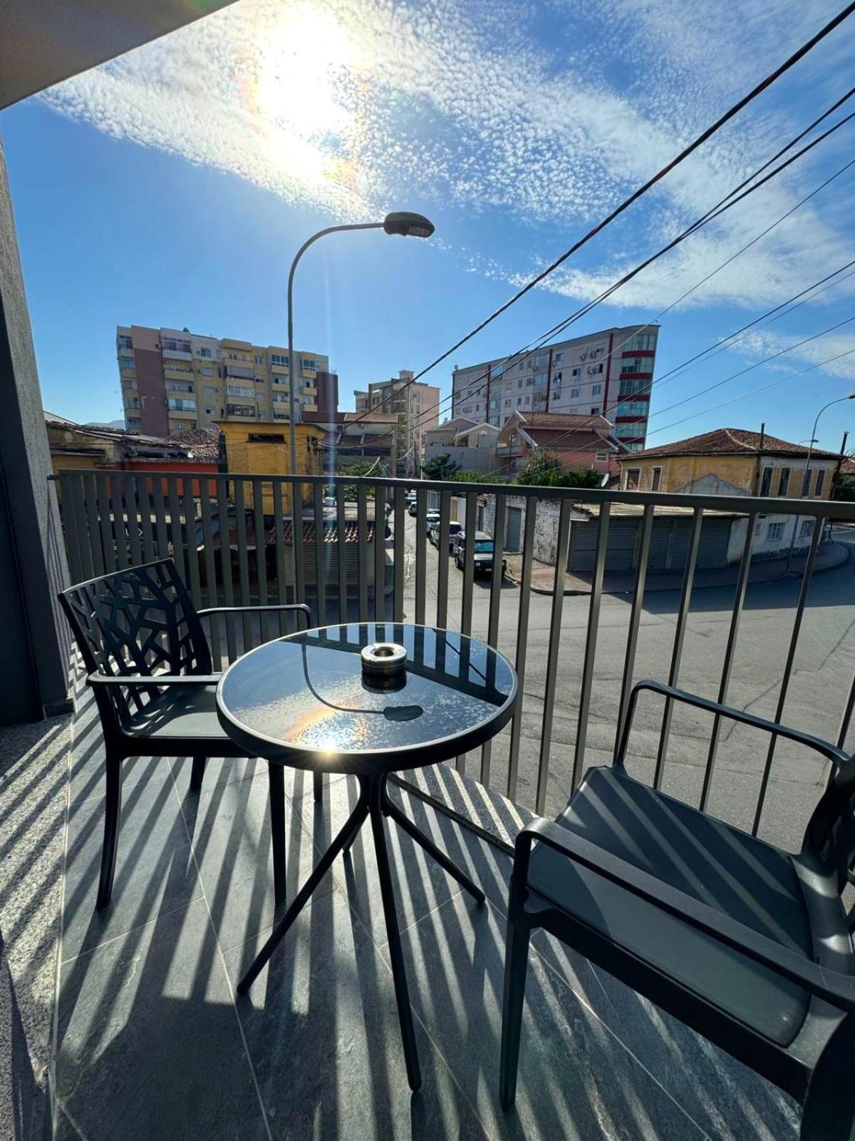 Apartment In City Center Shkoder Exterior photo