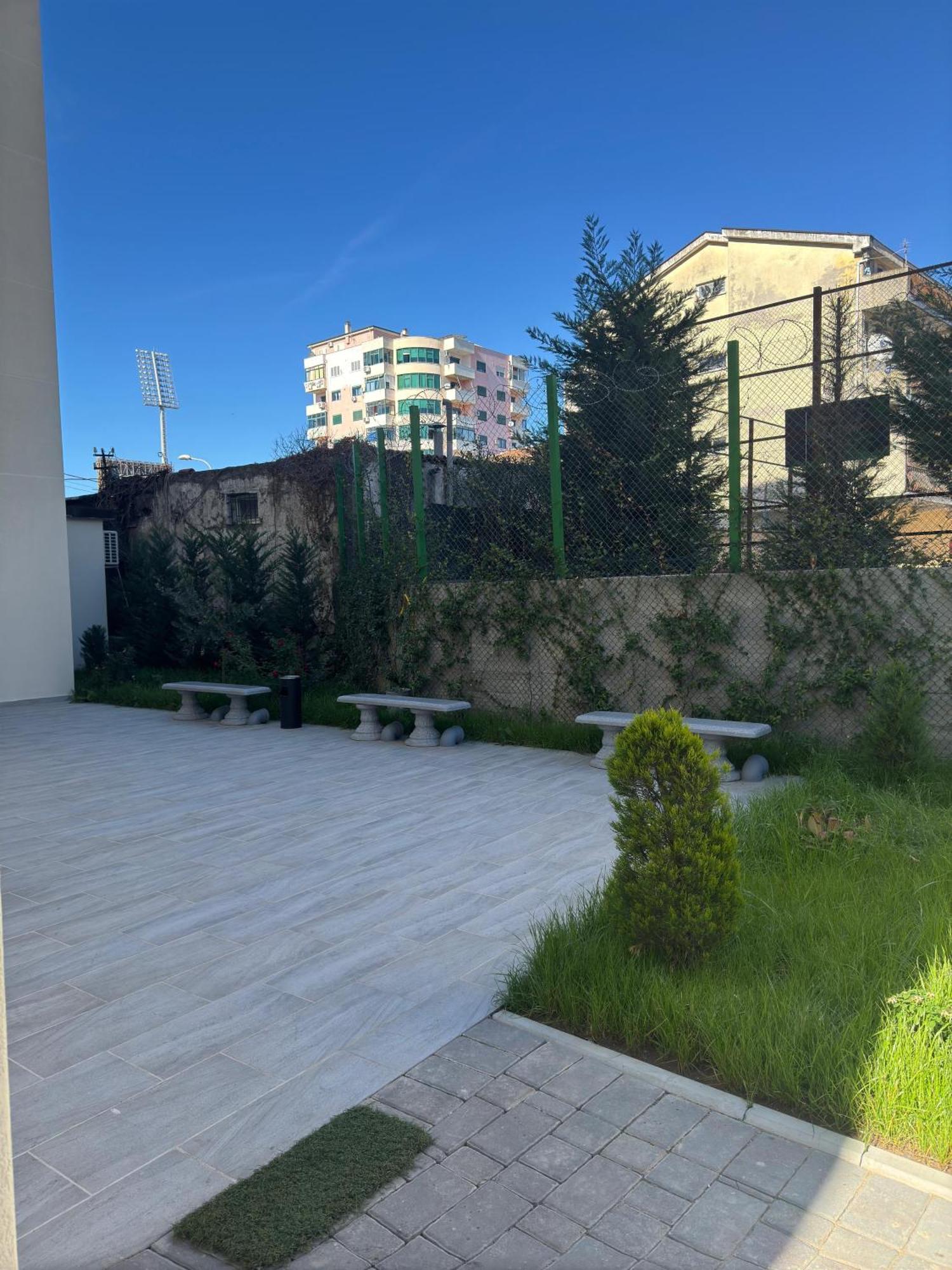 Apartment In City Center Shkoder Exterior photo